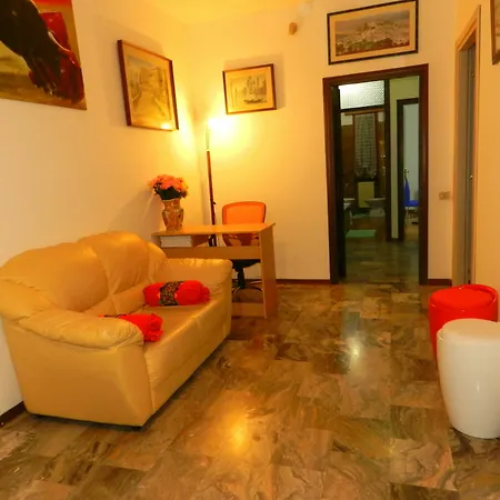 Tisha Hotel 3*