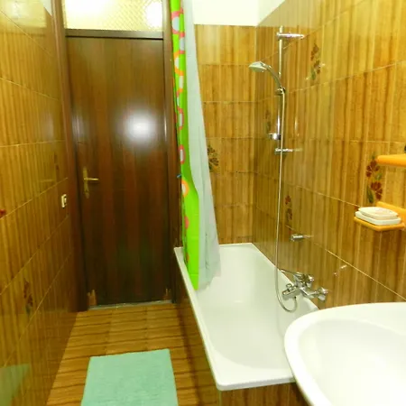 Tisha Hotel